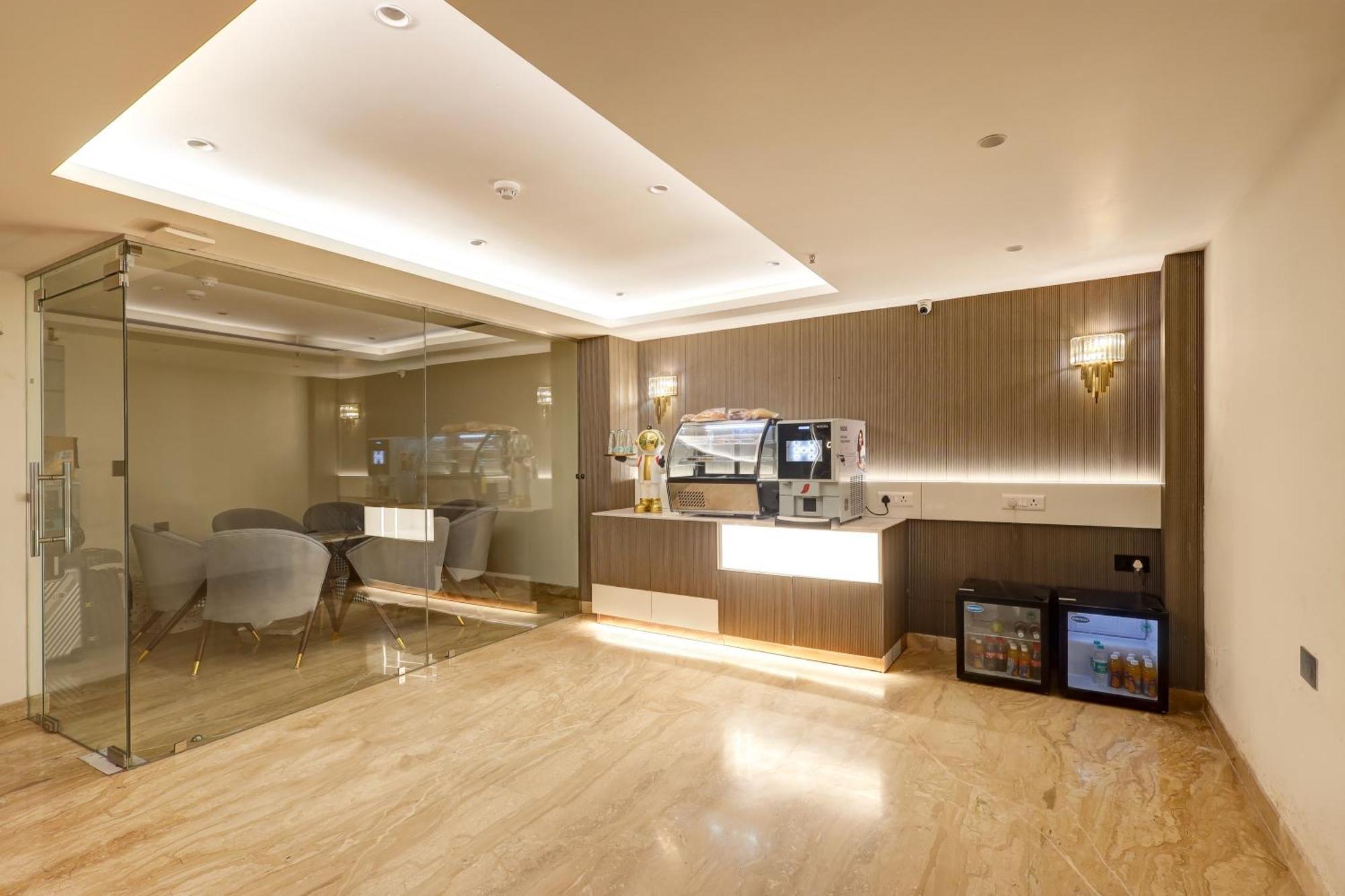 The Tyche New Delhi - Traveller'S Choice Award Winner 2025 Nuova Delhi Esterno foto